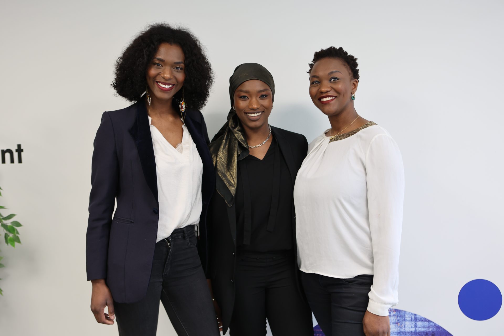 Beauté Inée Khadidiatou Kebe Marynia Propose Une Routine Sur Mesure De Beauté In & Out Bonne Pour Soi Même Et Pour L'environnement. K Fatou Kebe Awa Kebe